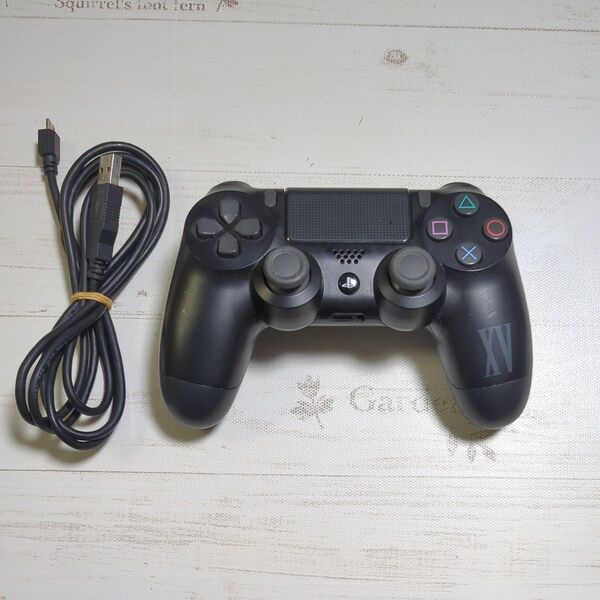 PS4 ルナエディション DUALSHOCK4 FF15モデル デュアルショック4 USB ケーブルつき