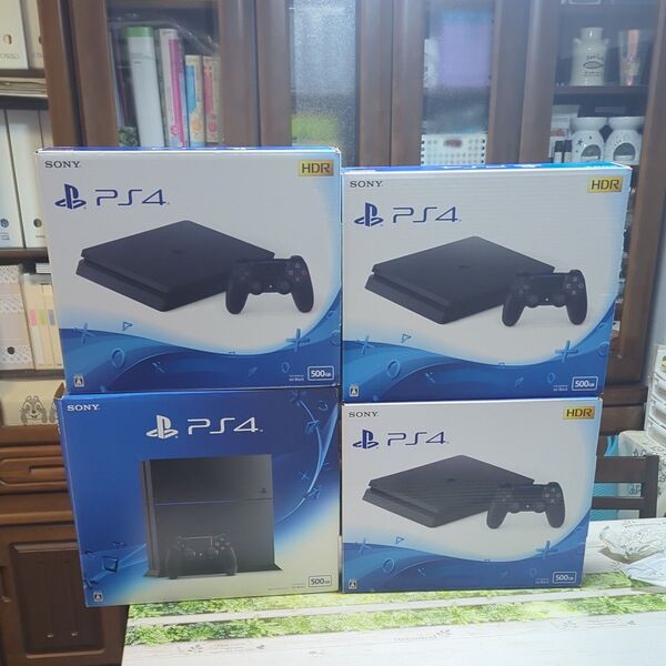 PS4 外箱のみ お間違いないように 4箱 1200 2100 2200 2200