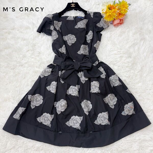 M’S GRACY エムズグレイシー ワンピース パフスリーブ 花柄 総柄 ブラック リボン ベルト フレンチスリーブ 半袖