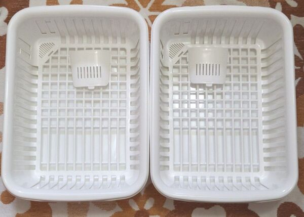 【2セット】アスベル 水切り 箸立て付 ポゼ水切りセット 抗菌加工 中 白 衛生的 水切りかご 2個セットホワイト プラスチック製