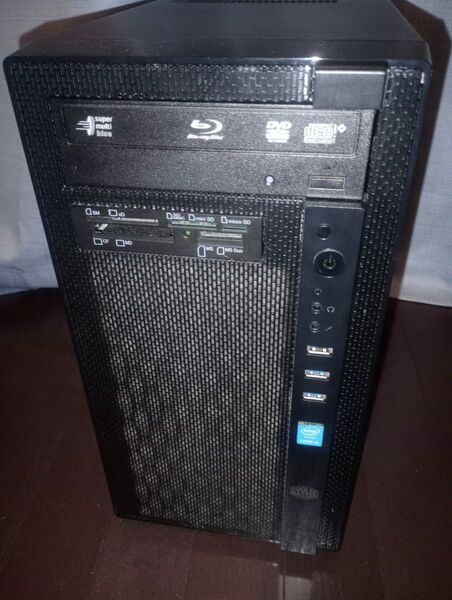 Cooler Master N200 MicroATXケース