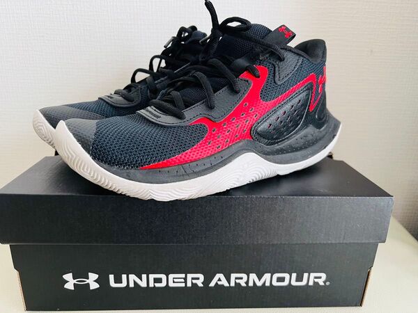 アンダーアーマースニーカー26CM