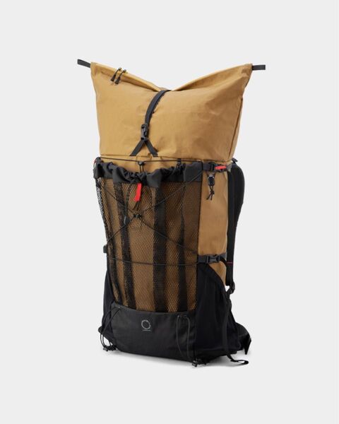 山と道 three Mサイズ Coyote Brown メッシュ バックパック リュック