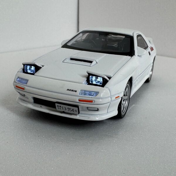 Mazda RX-7 ミニカー 1/32 FC レッドサンズ イニシャルD