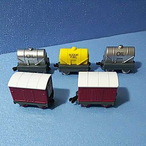 トミカトーマス【即決】いたずら・いじわる貨車 タンク貨車