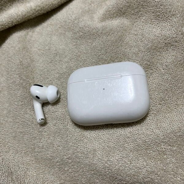 AirPods pro 第1世代 充電ケース+本体左耳