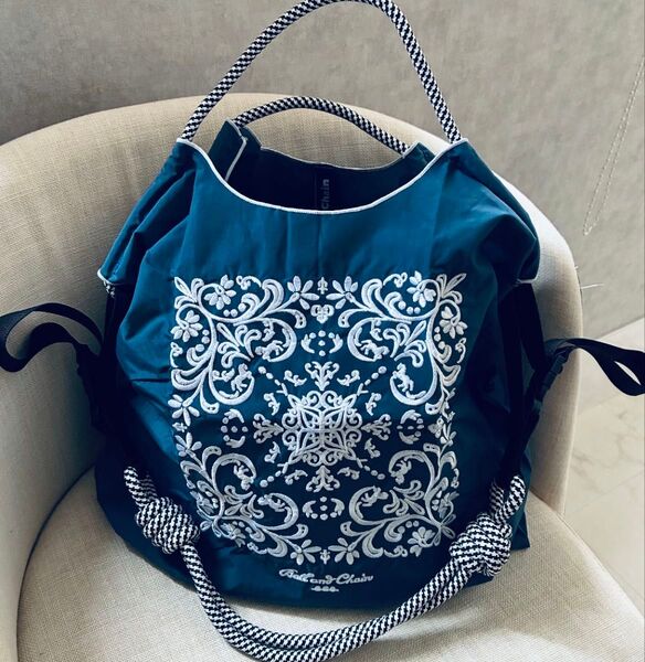 ショルダー紐つき 2WAY トートバッグ エコバッグ ハンドバッグ ショルダーバッグ ボールアンドチェーン ナイロン 刺繍