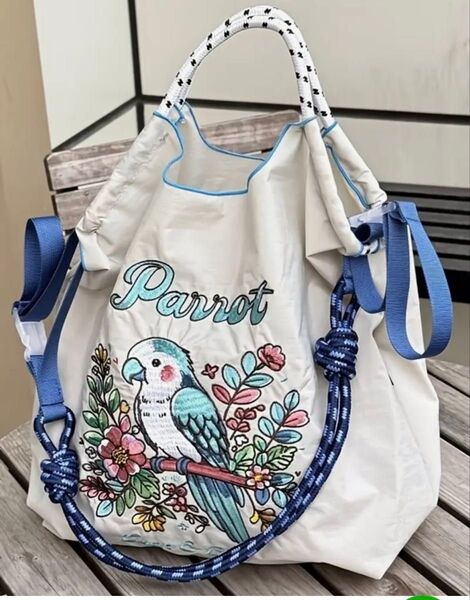 ショルダーベルト付 エコバッグ トートバッグ M 花柄刺繍 白 人気 ナイロン 可愛い オシャレ 大容量 2way 鳥 刺繍 通学