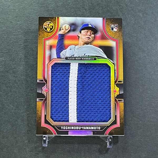 【9枚限定】山本由伸 実着用ユニフォームカード 2024 Topps Triple Threads RJR-YY