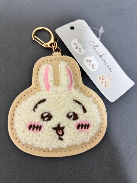 ちいかわ 刺繍 ワッペン キーホルダー ふわふわ うさぎ