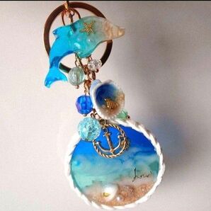 ハンドメイド 海レジン キーホルダー チャーム イルカ 貝殻 イカリ 夏