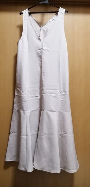 未使用品 ノースリーブロングワンピース ジャンパースカート Mサイズ