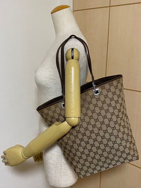 GUCCI グッチ トートバッグ ハンドバッグ キャンバスレザー GG柄 グッチ 肩掛け ベージュ系 美品 レディース