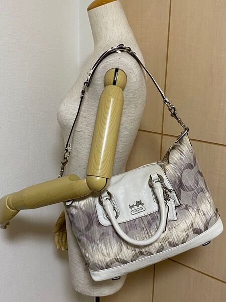COACH ショルダーバッグ ハンドバッグ 2WAY ホワイト/グレー シルバー キャンバスレザー シルバー金具ロゴ 希少