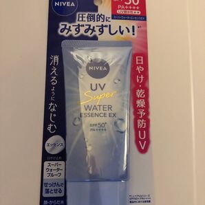 NIVEA UV Super WATER ESSENCE EX 日焼け止め SPF50+ PA++++ 80g1本