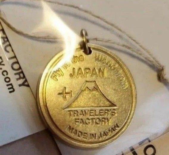 トラベラーズノート ブラスタグ富士山 トラベラーズファクトリー 成田 東京駅限定 チャーム