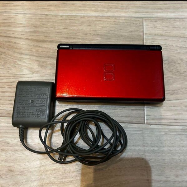 ニンテンドーDS Lite クリムゾンブラック Nintendo DS 任天堂 GBA 充電器 セット
