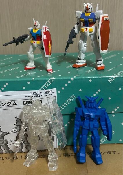 4種 ガンダム ミニフィギュア 当時もの消しゴム /ガンダム名鑑ガム ミニプラモデル /他、カラー2種