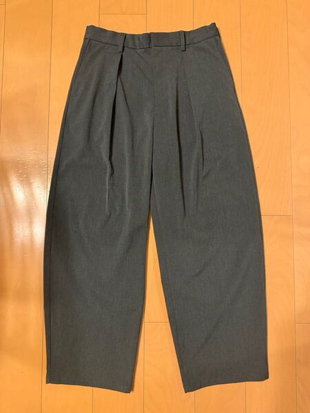 GU バレルレッグスラックス グレー Mサイズ
