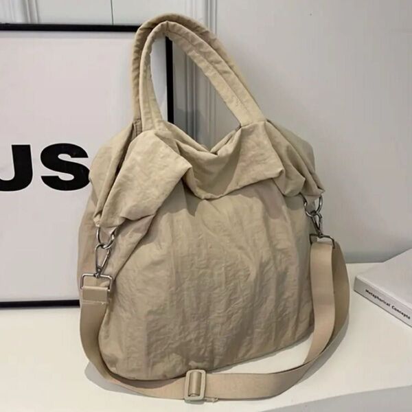 ショルダーバッグ ベージュ 大容量 軽量 レディース 普段使い 通勤・通学 新品 2way 軽量 ナイロン