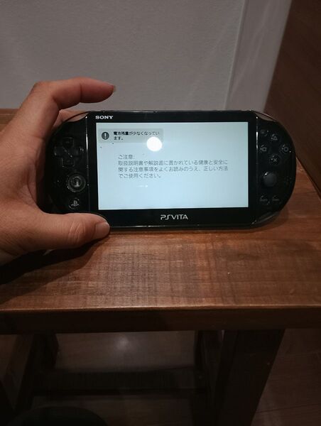 PSVITA PCH-2000 ジャンク品