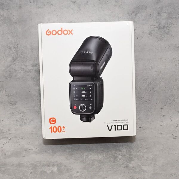 【保護フィルム、Godox AK-R1相当品付】Godox V100C Canon 用 ストロボ 【新品未使用】