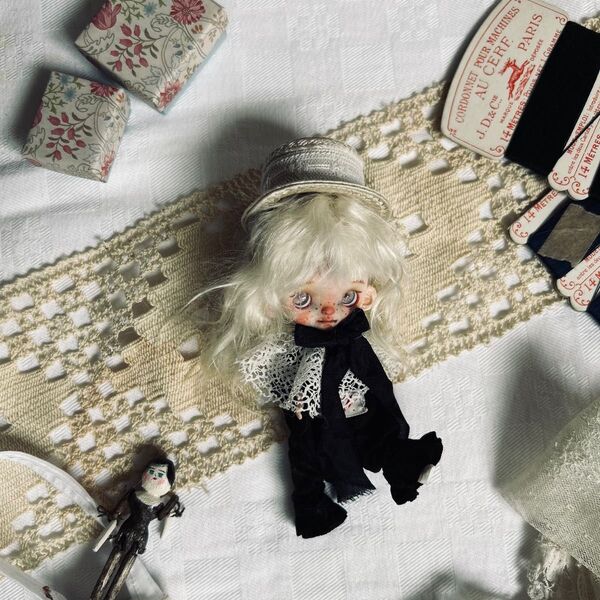 プチブライス アウトフィット アンティークレースのオールインワンとストローハット Blythe doll ブライス