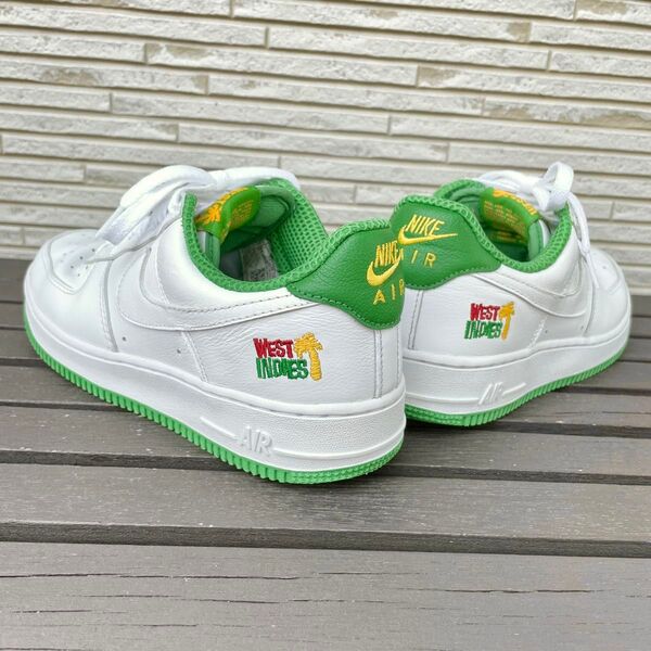 NIKE AIR FORCE 1 RETRO QS ナイキ エア フォース ワン