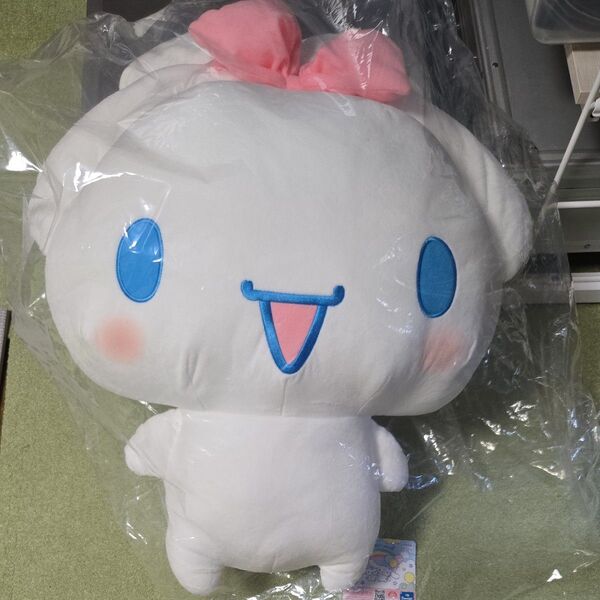 シナモロール にっこりみみむすび 超超BIGぬいぐるみ シナモン