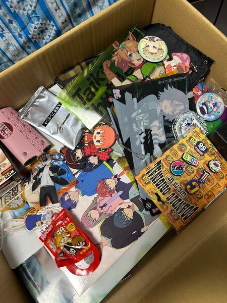 ②マンガ アニメ キャラクター グッズ まとめ売り 大量 断捨離 300点以上