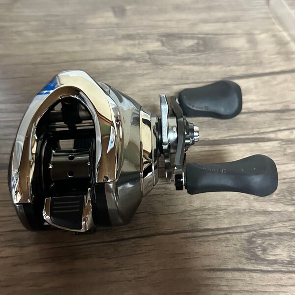 シマノ 16アンタレス DC ベイトリール 右ハンドル SHIMANO