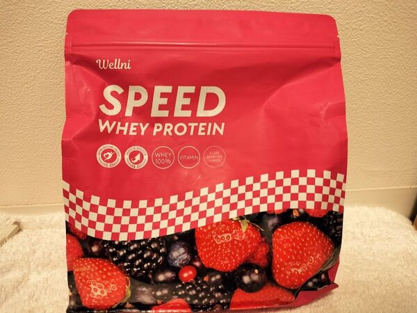 【新品・即日発送】ベリー Wellni ウェルニ SPEED ホエイ プロテイン 1kg