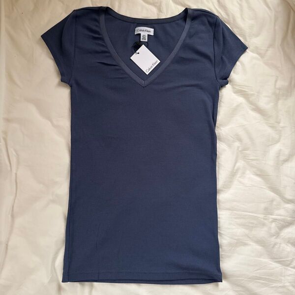 Calvin Klein VネックTシャツ 未使用 CK カルバンクライン