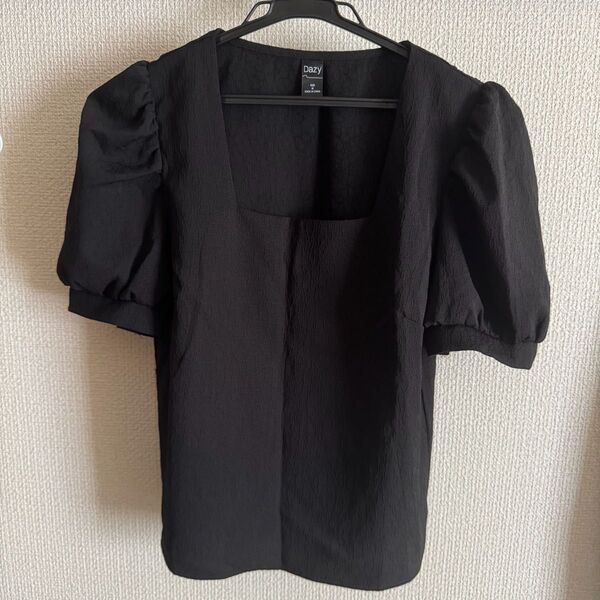 SHEIN DAZY スクエアネックパフスリーブブラウス Mサイズ