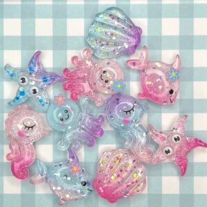 NO.253 デコパーツ キラキラ 海のいきもの ピンク5種1セット110円 ブルー5種1セット110円 2色セット210円