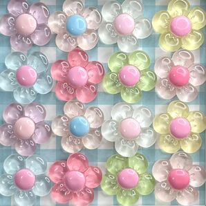 NO.135 デコパーツ レトロなお花 クリア 1個20円