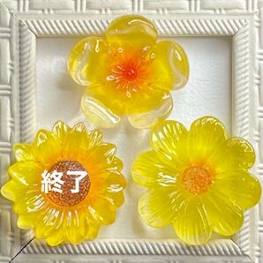 NO.202 デコパーツ クリアフラワー 1個30円