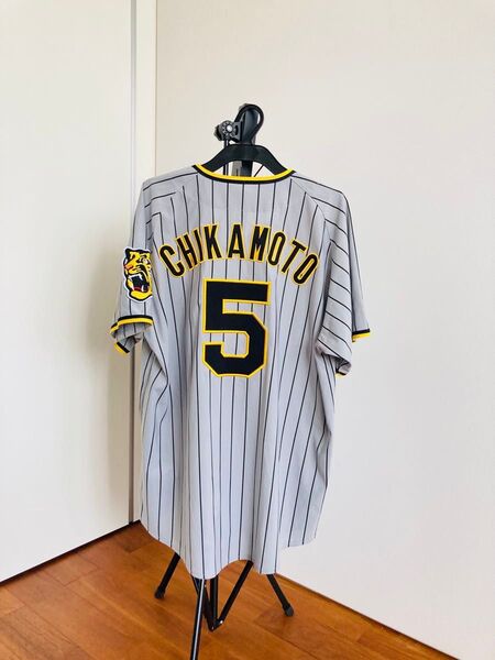 ミズノ 阪神タイガース 近本光司 近本 メンズM ビジター ユニフォーム 刺繍 MIZUNO 阪神タイガース 公認 公式