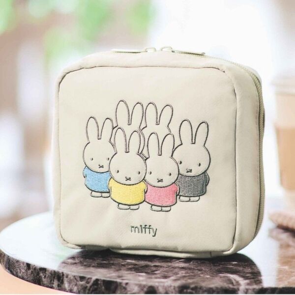 steady. 2024年6月号 ステディ ガバッと開くスクエアポーチ ミッフィー 雑誌 付録 miffy ポーチ