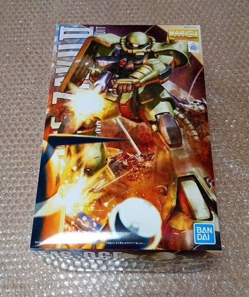 ガンプラ 機動戦士ガンダム MG 1/100 MS-06F ザク Ver.2.0 新品未開封