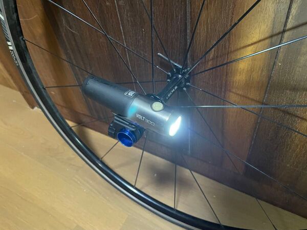 Cateye 300ルーメン VOLT300 ハブライトアダプター・ブラケット付
