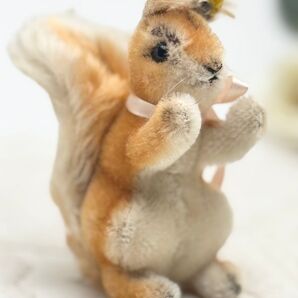 送料無料★シュタイフ★Possy Squirrel 14cm (ブラウンカラー)★リスのポッシー/栗鼠/りす★Steiff