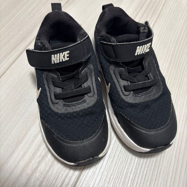 NIKE キッズ スニーカー 黒 マジックテープ 15cm