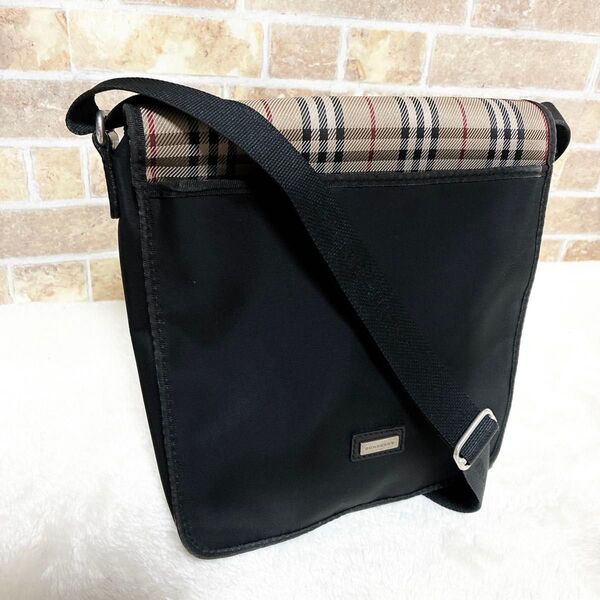 BURBERRY ショルダーバッグ ブラック バーバリー ノバチェック