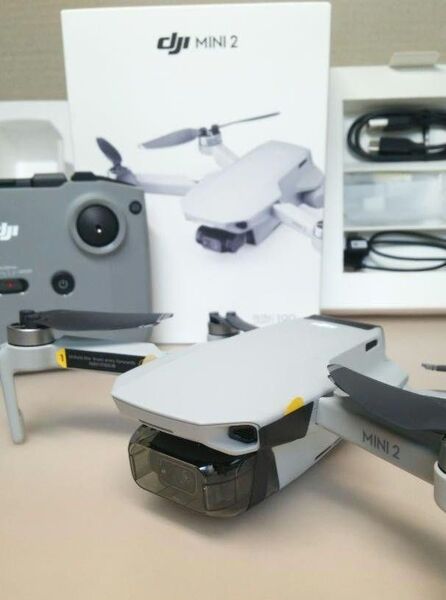 ドローン DJI Mavic Mini2 【ほぼ未使用品】