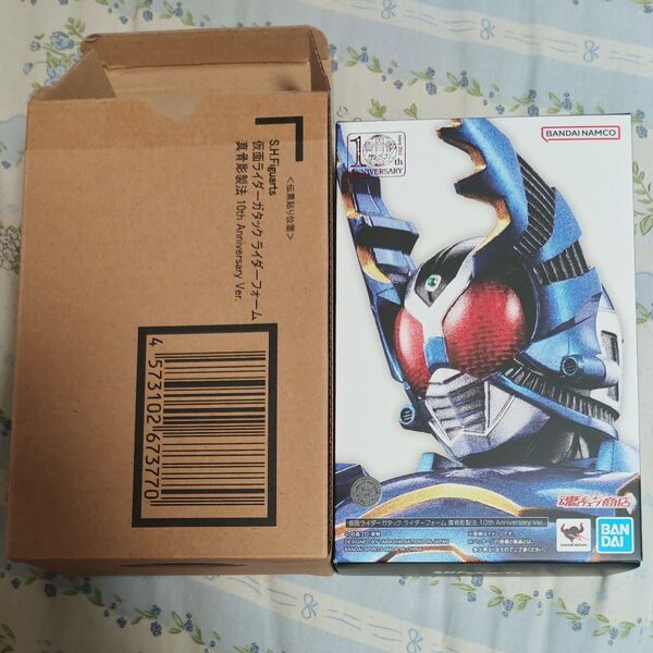 S.H.Figuarts(真骨彫製法) 仮面ライダーガタック ライダーフォーム 真骨彫製法10th Anniversary Ver
