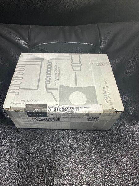 新品 ベンツ純正 W213 ヘッドライトコントロールユニット A2139000737
