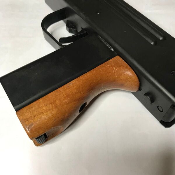 リアルウッドグリップ イングラムM11用 CAW MGC WA マルゼン等対応品