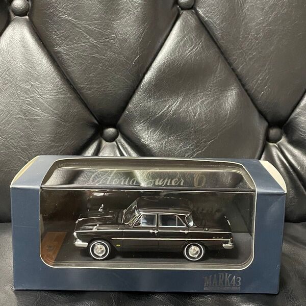 MARK43/ホビージャパン 1/43 プリンスグロリア スーパー6 S41D ブラック PM4318BK ミニカー