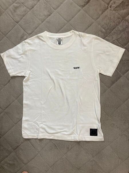 M&M プリントtシャツ